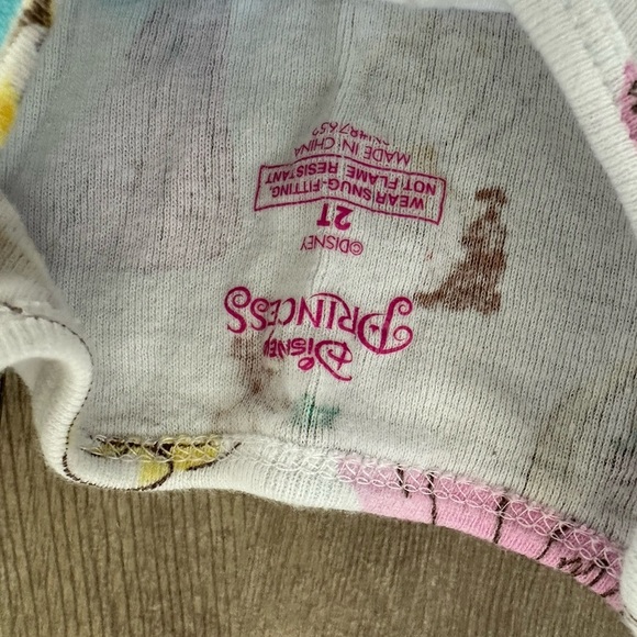 2T Disney princess pajama set toddler girl - Picture 4 of 7